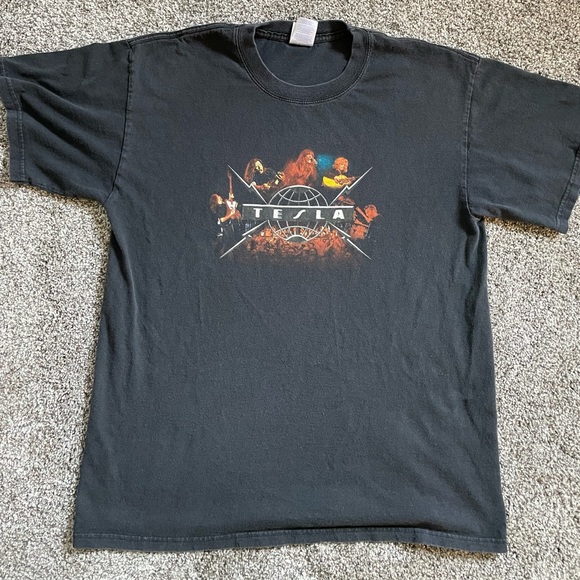 Tesla - Summer Tour 2002 - Picture 1 of 5